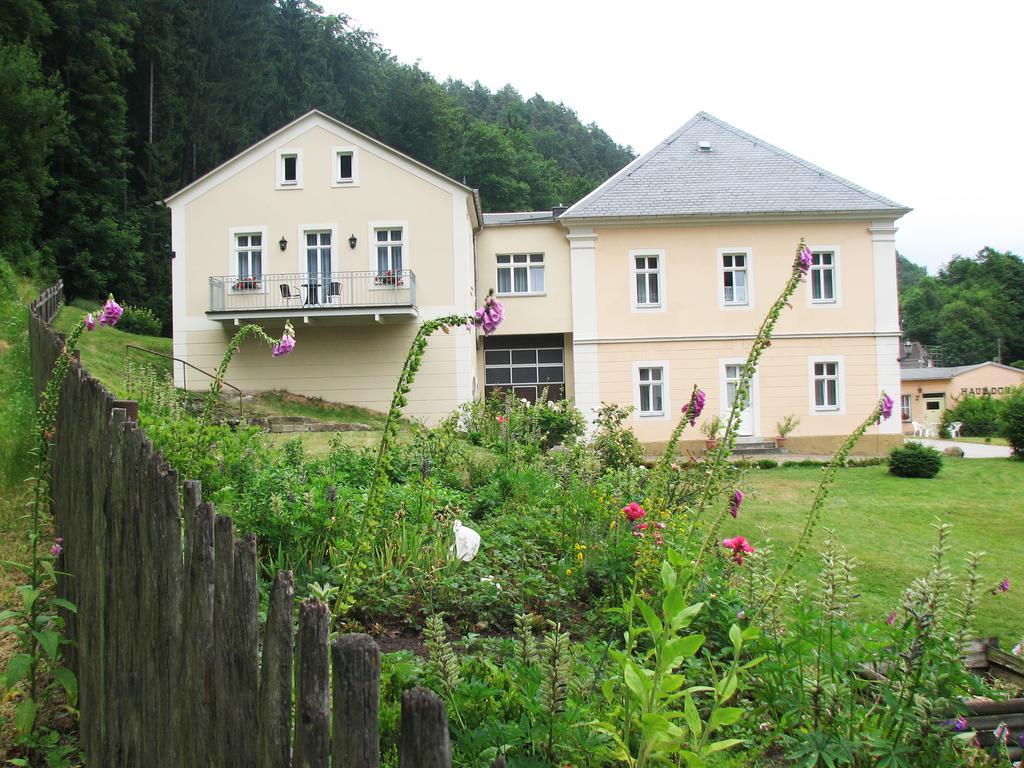 Hotel Garni Dekorahaus Bad Schandau Exterior photo